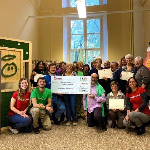 Innocent dona “il frutto” di Tanto di Cappellino all’Associazione Outsider ODV di Torino