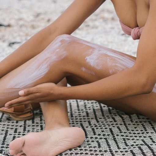 Ottieni un'abbronzatura sana e duratura con i giusti integratori