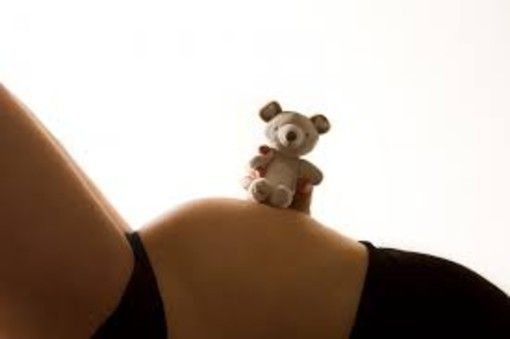Interruzione di gravidanza: approvata una delibera sulla piena applicazione della Legge 194