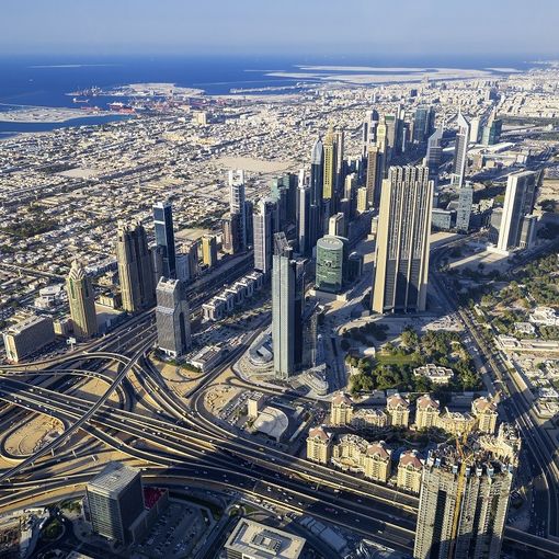 Investire in immobili a Dubai: il pil degli Emirati Arabi è in crescita
