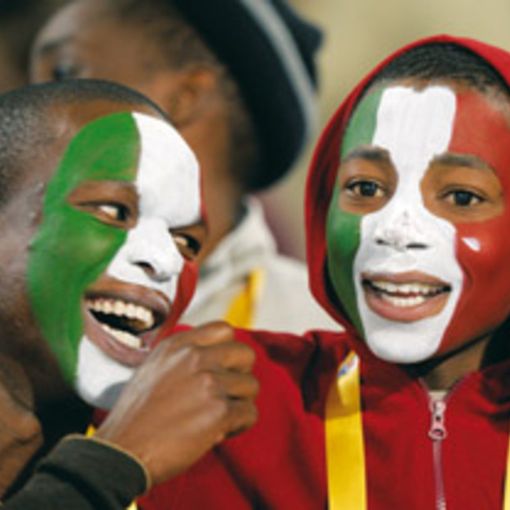 bambini stranieri pitturati con il tricolore, manifestazione ius soli