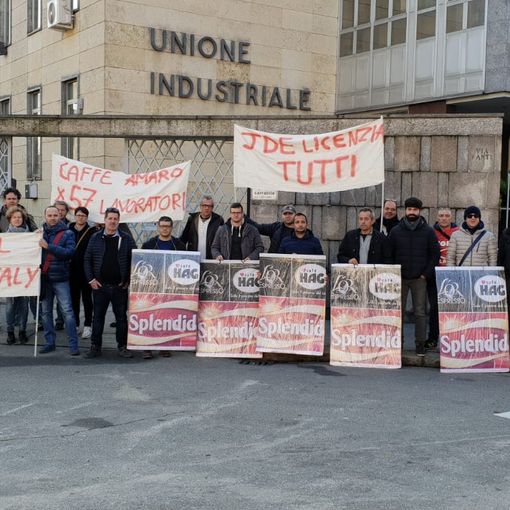 Caffè Hag, lavoratori in presidio in attesa dell'incontro azienda-sindacati