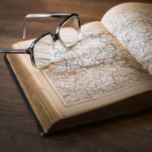Come scegliere gli occhiali in base alla forma del viso