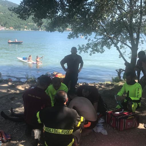 Rivoli, morto il 15enne ghanese che si era sentito male ieri al lago di Avigliana