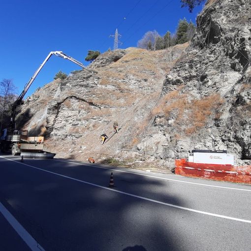 lavori lungo una strada