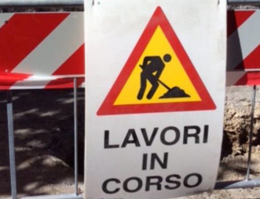 Nichelino, lavori di riqualificazione in via Santi: come cambia la viabilità