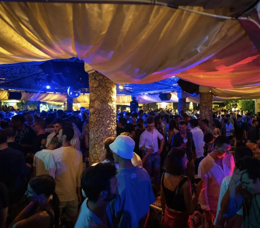 discoteca e foto incontro Epat