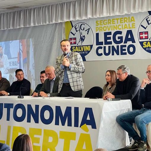 Tanti - anche dal torinese - al pranzo della Lega a Fossano, che segna il sold out