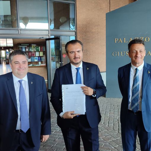 Lega in tribunale per consegna liste