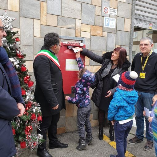 A Rondissone gli alunni della primaria ''Collodi'' scrivono a Babbo Natale