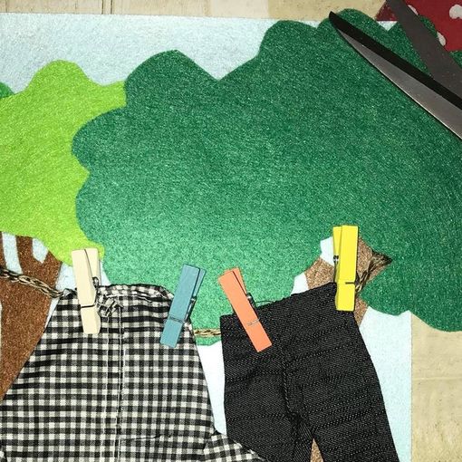 Libri da toccare per i bambini autistici: forme e colori a Mirafiori Sud
