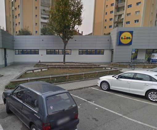 Immagine di repertorio: il vecchio Lidl, trasferitosi in via Bologna