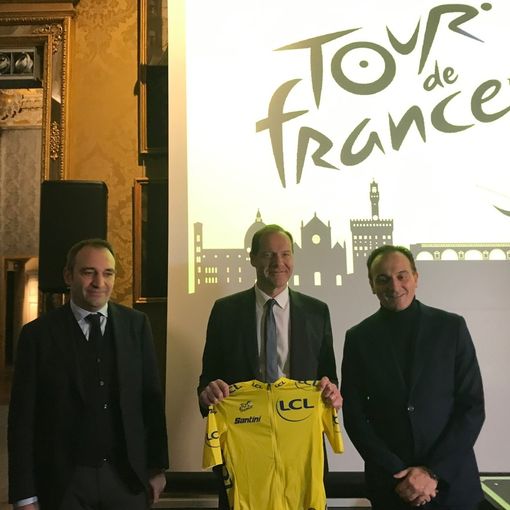 Cento giorni all'arrivo del Tour in Piemonte, tra l'omaggio al mito di Coppi e menù in giallo