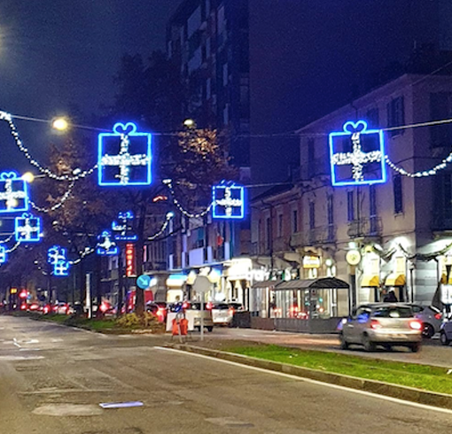 Le luminarie di via Lanzo