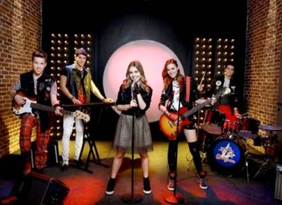 Debutto torinese per la band idolo dei ragazzini: Maggie &amp; Bianca&quot;