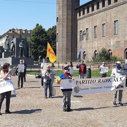 Torino si schiera con i ragazzi di Hong Kong: manifestazione per chiedere il rispetto delle libertà