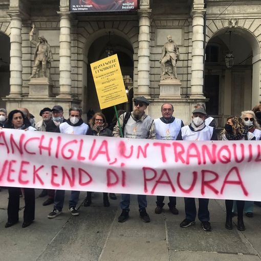 protesta residenti vanchiglia