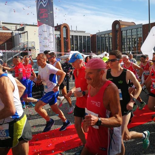 La Circoscrizione 5 si è messa in corsa per la &quot;maratona&quot;: parte del ricavato a Casa Ugi