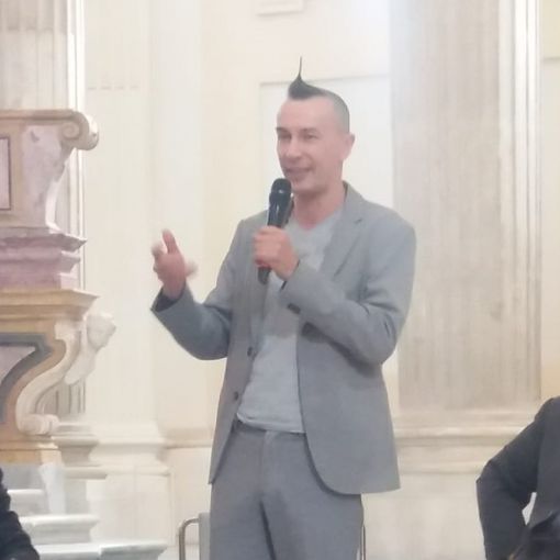 Millecinquecento maghi incantano la Reggia di Venaria: al via la Masters of Magic World Convention
