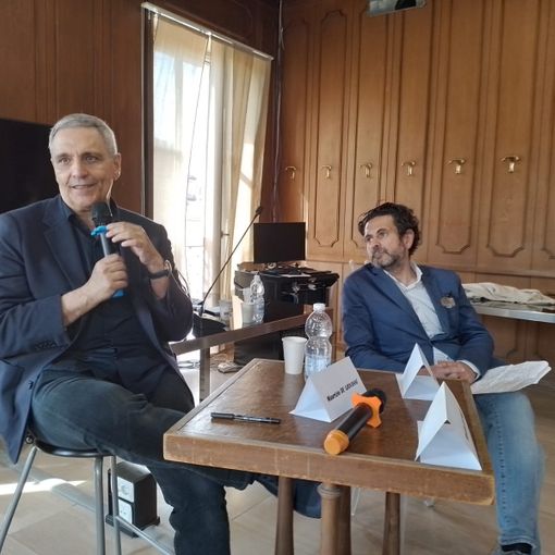 maurizio de giovanni a nichelino