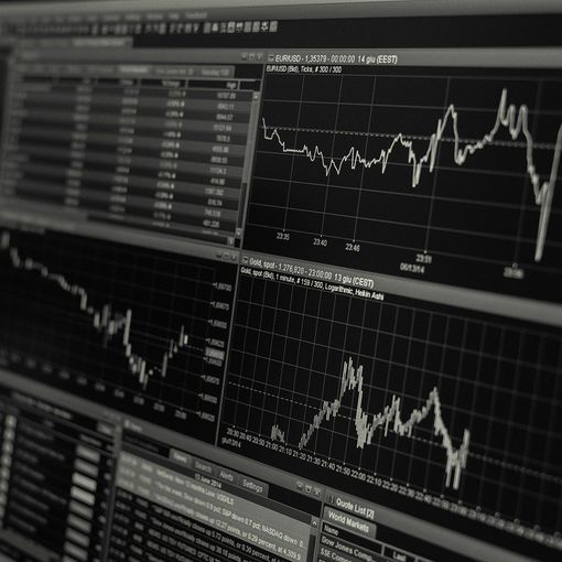 Relazione tra Politica e Mercati finanziari: una proporzionalità altalenante