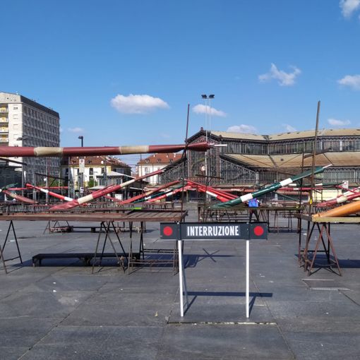 Coronavirus, al via la riapertura dei mercati torinesi con recinzione e accesso limitato