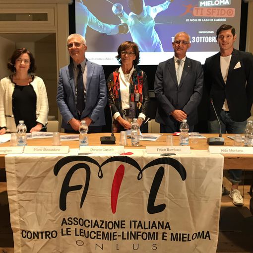 “Mieloma ti sfido”: a Torino i big della scherma nella campagna di sensibilizzazione contro il tumore del sangue