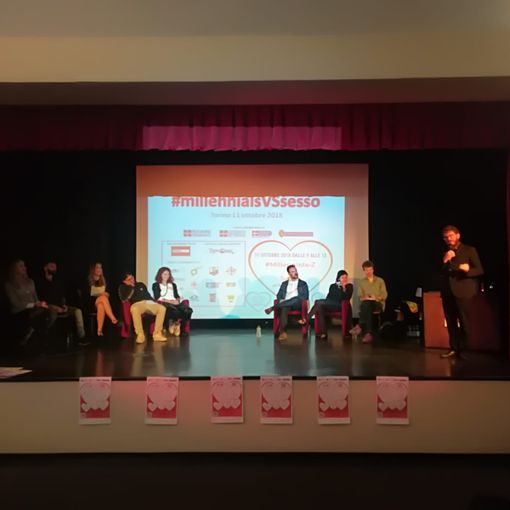 A Torino i millennials incontrano (e conoscono) il sesso guidati dagli artisti di oggi [VIDEO]