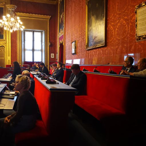 Salone dell'auto: le minoranze chiedono le dimissioni di Appendino