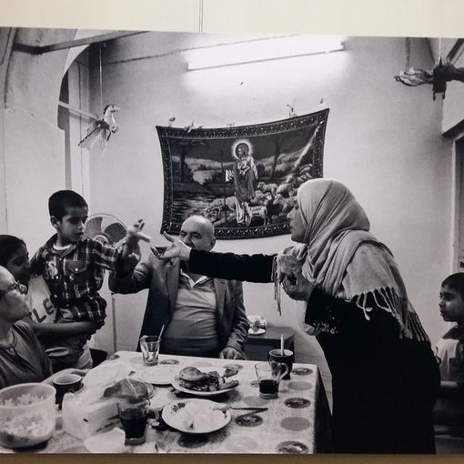 La vita nonostante la guerra: i profughi iracheni in una mostra fotografica a Torino a Palazzo Lascaris (FOTO)