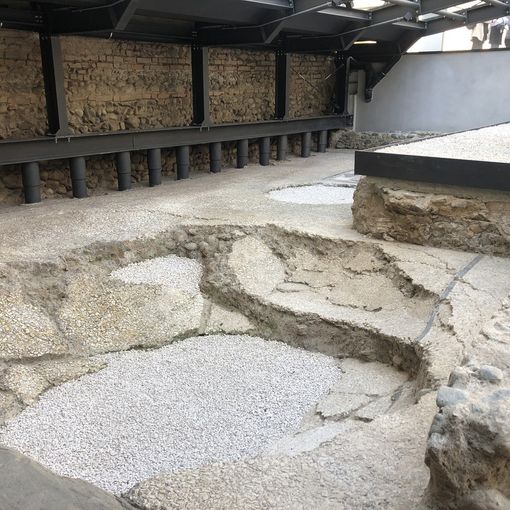 Apre al pubblico la domus romana che inaugura la nuova piazzetta della Visitazione [VIDEO E FOTO]