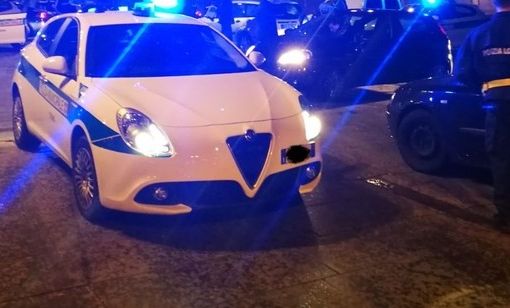 Rider di Glovo investito in via San Donato: pirata della strada in fuga
