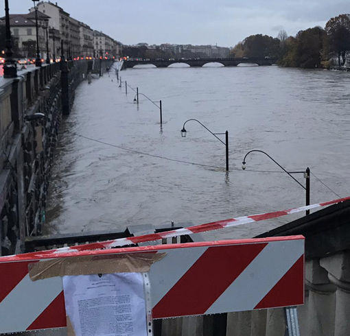 Il Po sale ancora, superata la soglia “pericolo”: raggiunti 4.84 metri (VIDEO)