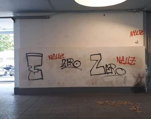 Imbrattati i muri del mercato coperto di via Plava. Ma Mirafiori non si arrende