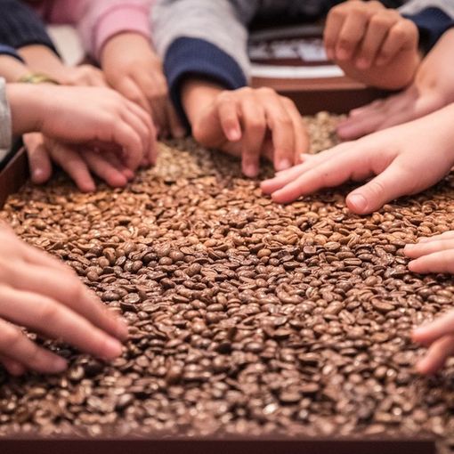Riciclo orchestrato, laboratorio per famiglie al Museo Lavazza