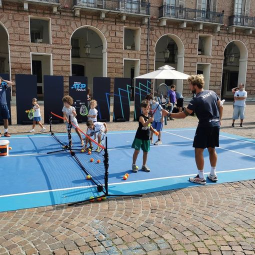 Tennis, le Nitto Atp Finals sono già sbarcate a Torino in piazza Castello