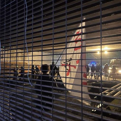 No Tav al cantiere di San Didero: la polizia allontana i manifestanti con i lacrimogeni