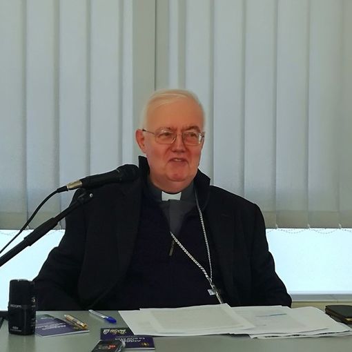 Nosiglia accoglie delegazione di Taizé: &quot;Insieme un momento di spiritualità&quot;