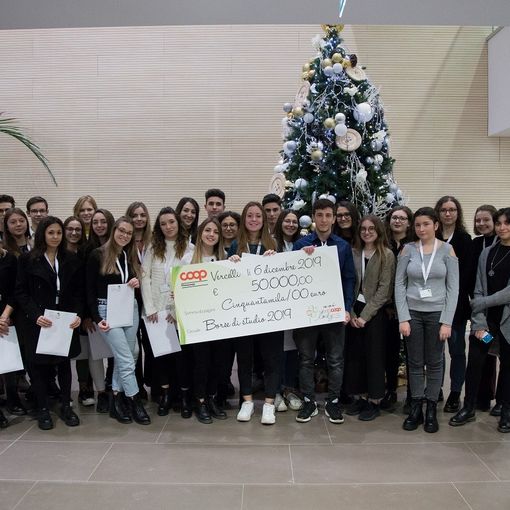 Nova Coop premia il merito dei giovani studenti delle superiori e dell'università