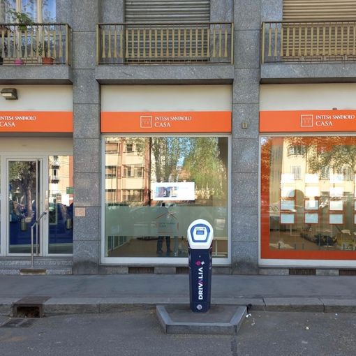 Nuova agenzia Intesa Sanpaolo casa