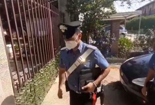 Il sopralluogo dei carabinieri a Carmagnola