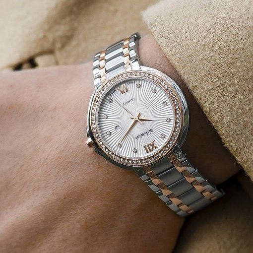 Comprare il primo orologio nella propria vita: quali sono gli elementi e i suggerimenti che un giovane uomo dovrebbe prendere in considerazione?