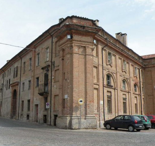 Ad Agliè in vendita due gioielli storici