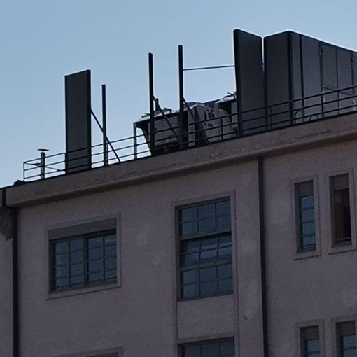 Danni alle pareti insonorizzate della sede dei vigili e dell'anagrafe in Circoscrizione 6, Petrarulo: &quot;Quando si interverrà?&quot;