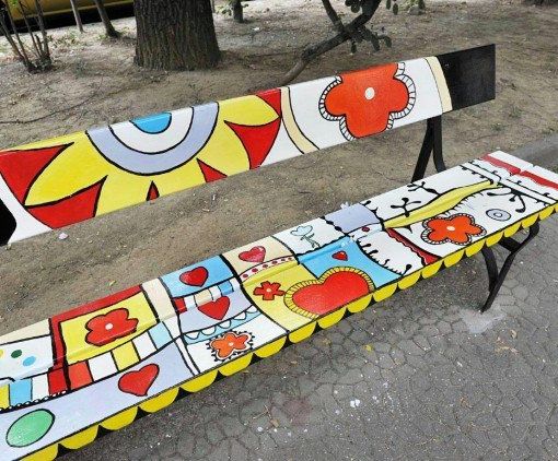 Borgo Campidoglio, un sabato con visita guidata per le Panchine d'Autore del MAU