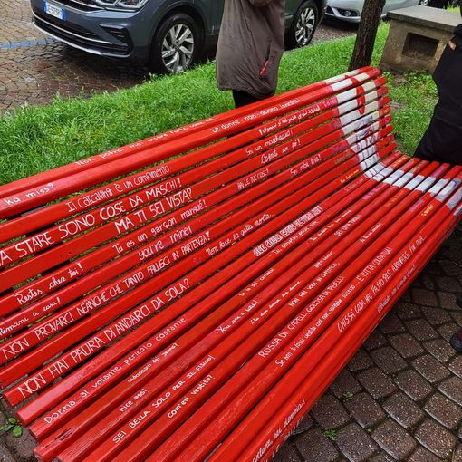 L’8 marzo sarà “lotto marzo” con l’arte di Rosso Indelebile all’Anagrafe Centrale di Torino