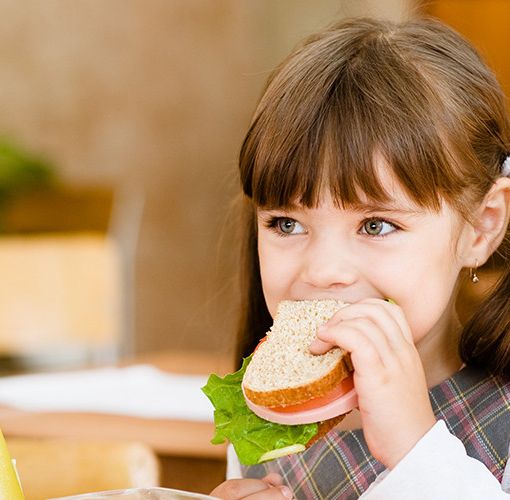 Mense scolastiche di Torino, il 20 febbraio in Cassazione il ricorso sul panino da casa