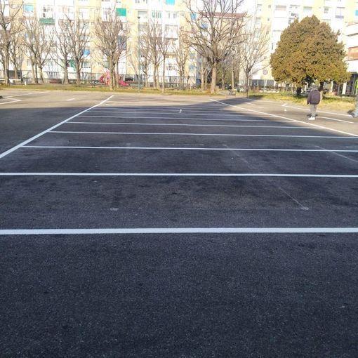 Stop alla malasosta: in via Negarville arrivano i parcheggi a disco orario