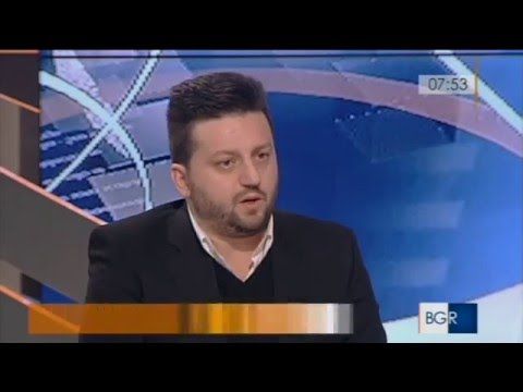 Avviso di perquisizione notificato a Luca Pasquaretta, portavoce della sindaca di Torino