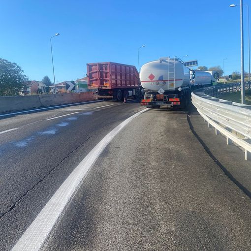 Tris di incidenti in contemporanea lungo la tangenziale